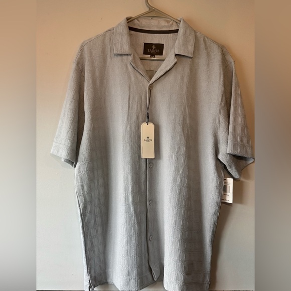 saints studio Other - Saints Studio Light Gray Casual Textured Button-Down Shirt NWT M